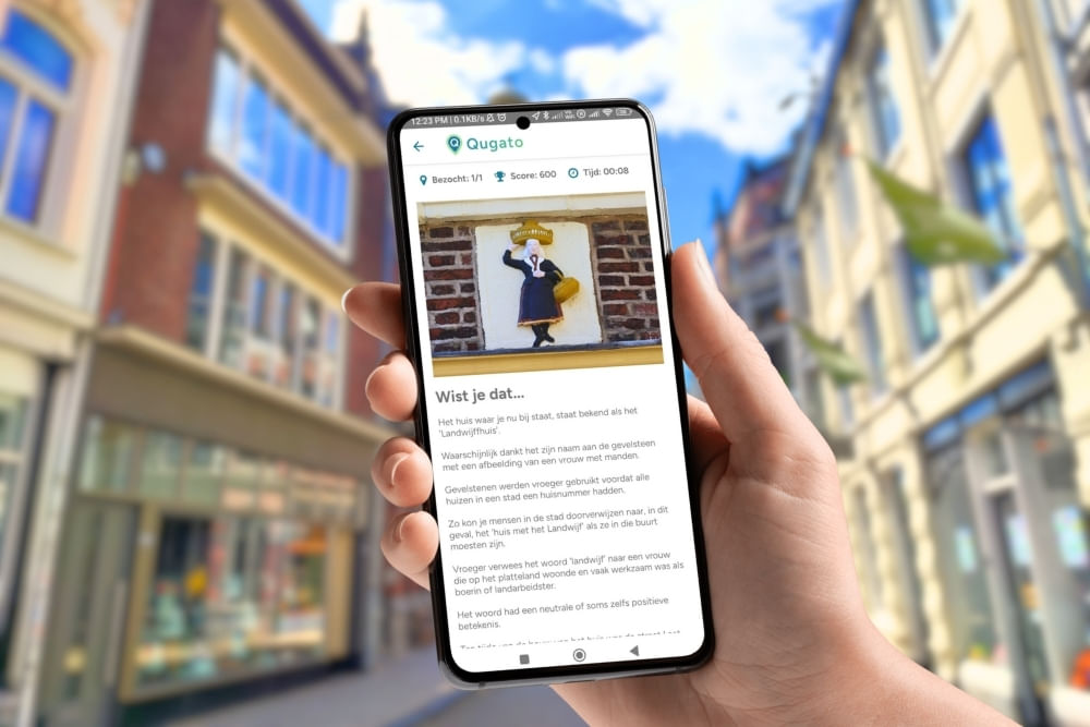 Photo of the Qugato app during the City Detective Tilburg scavenger hunt showing a fun fact.