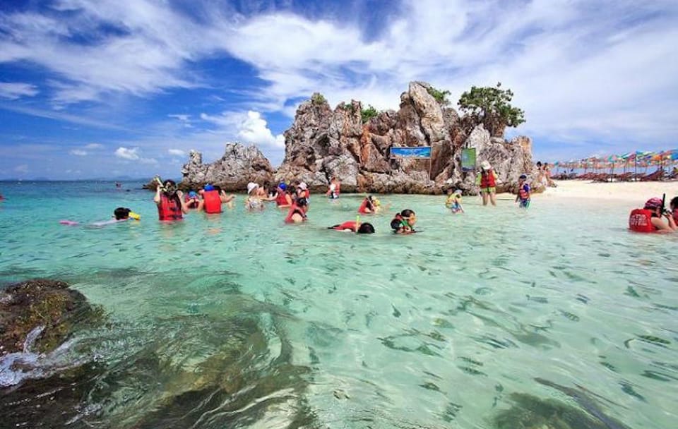 Khai Nok and Khai Nui Island Half-Day Tour from Phuket