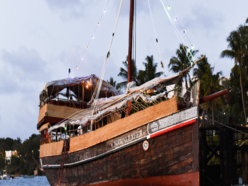 LA CASTA CRUISE – Best Selling Luxury Day Cruise in HALONG BAY