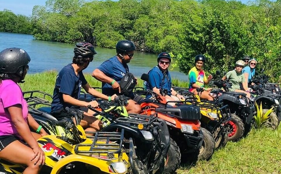 ATV Adventure and Food Tasting in Coxen Hole, Honduras