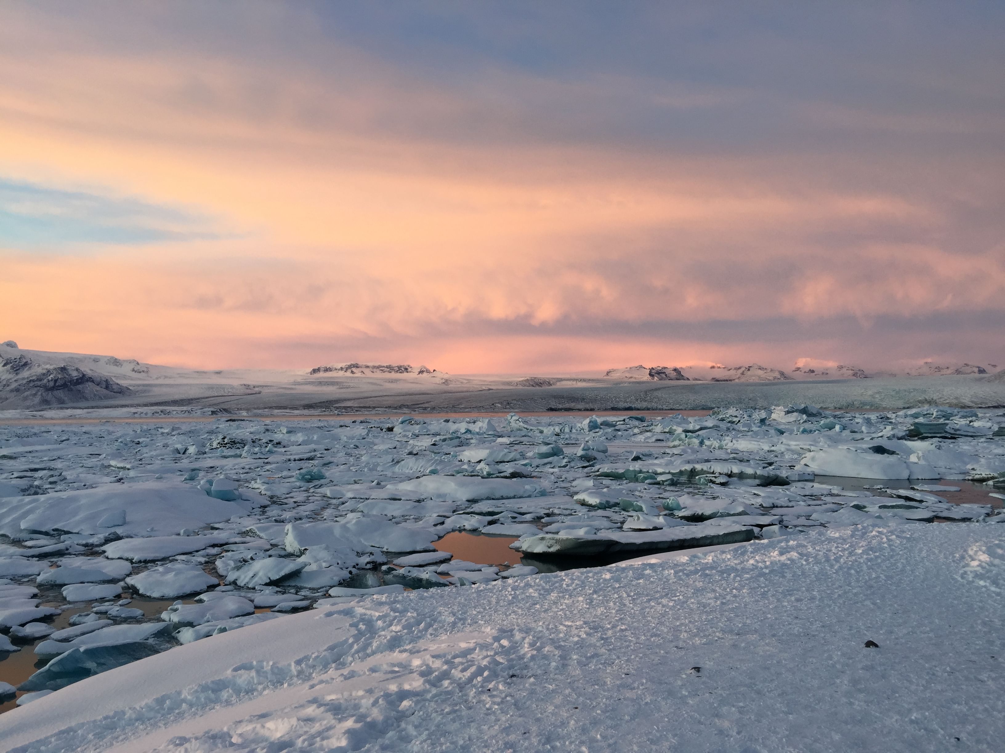 Jökulsárlón Glacier Lagoon during 3 day south coast iceland tour
