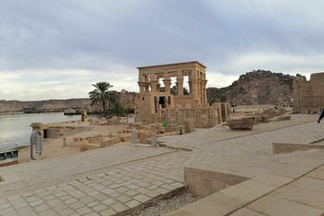 Aswan, Nubian Village, Abu Simbel and Luxor in 3 Days Overland