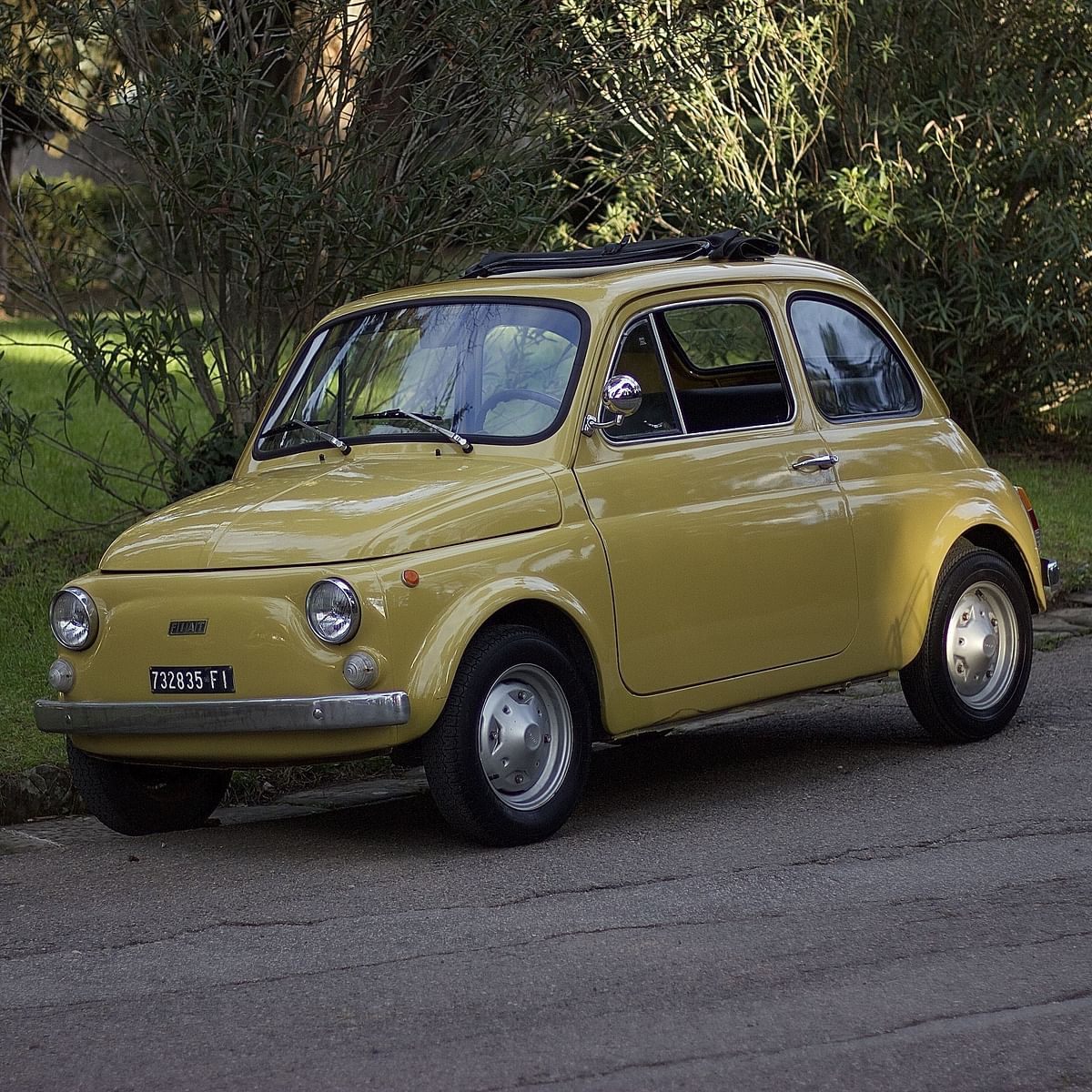 BUONGIORNO FIAT 500! Classic Guided Wine Tour in Chianti Wine Region included Tuscan Lunch and tasting (6 hrs)