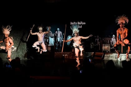 4-Day Adventure Tour in Easter Island