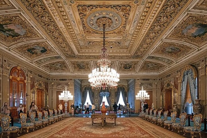  Istanbul Full-Day Dolmabahce Palace With Bosphorus Cruise 5