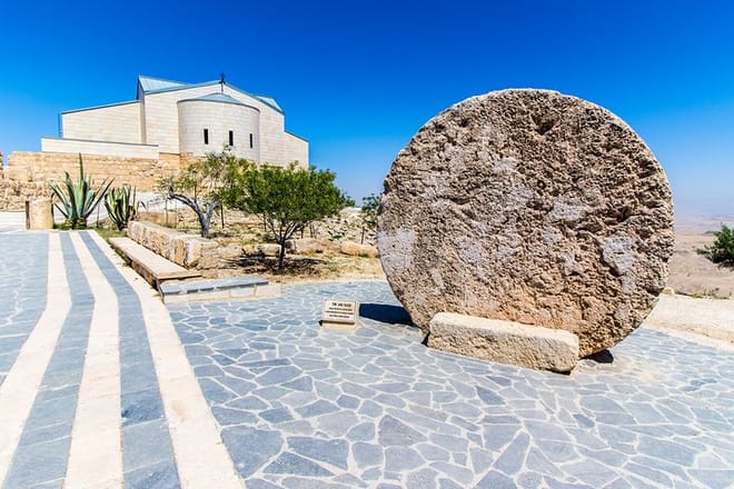 Private Half Day Tour to Madaba and Mount Nebo from Amman 7