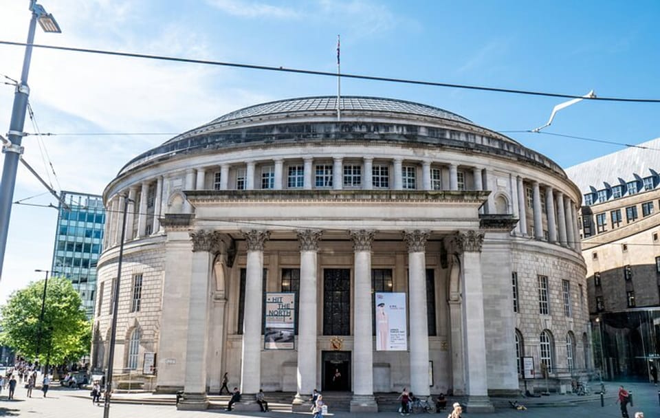 Birmingham and Manchester Cultural Day Tour by Bus