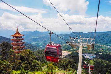 Genting Highlands Day Trip with Batu Caves and Cable Car Ticket