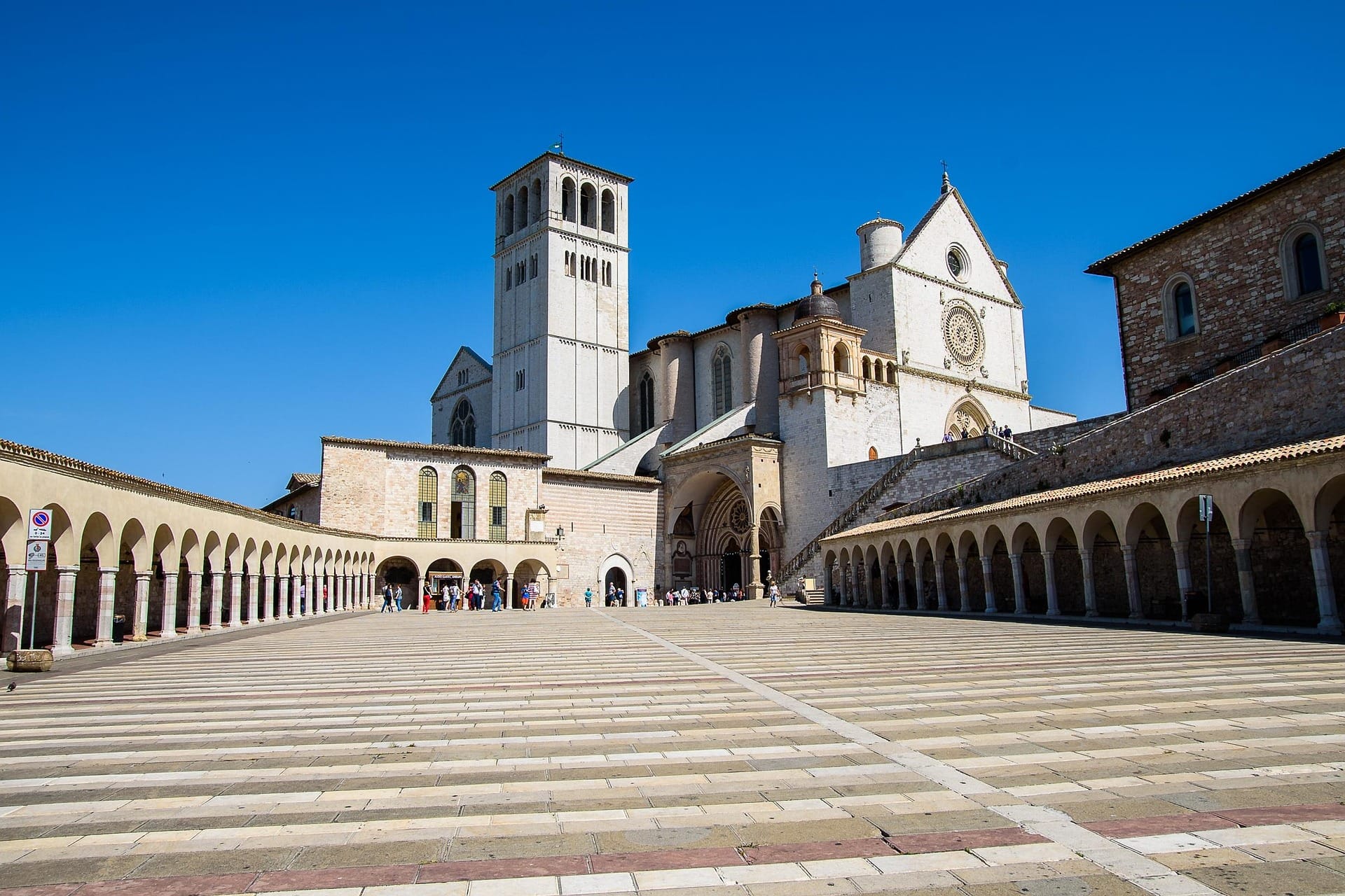 Umbria in Slow Motion: A 3-Day E-Bike Escape to Assisi & Spello