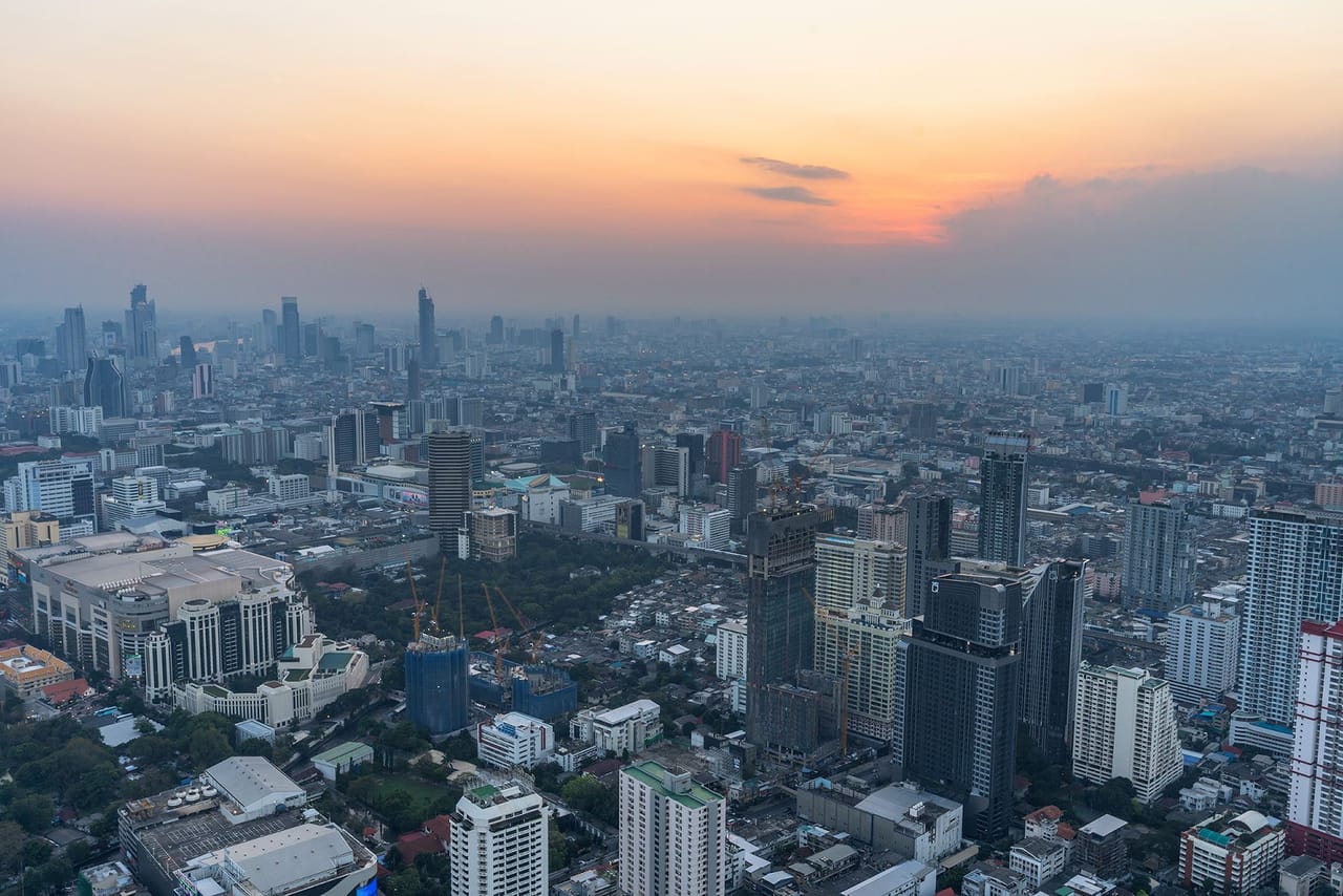 Lunch/Dinner at Baiyoke Sky Hotel with Observation Deck 3