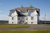 Private Tour Reykjavik City SUV 5 Pax 4