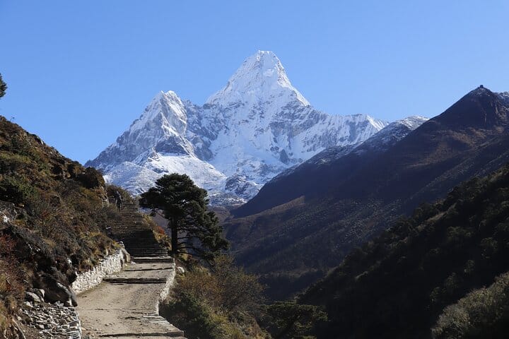 Everest Base Camp Trek: A Lifetime Adventure in Himalayas