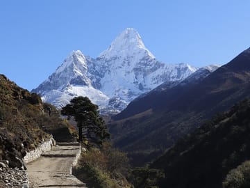 Everest Base Camp Trek: Adventure from Kathmandu to Lobuche