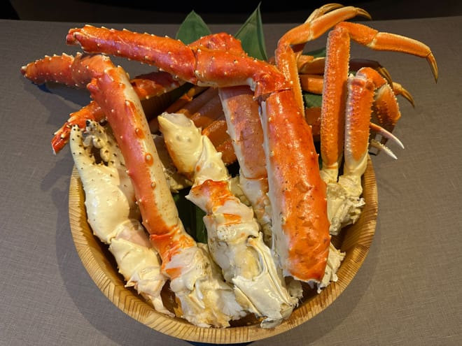 Tokyo: Premium Crabs & Sushi All-You-Can-Eat. Unique Dining Experience with Ama Diving