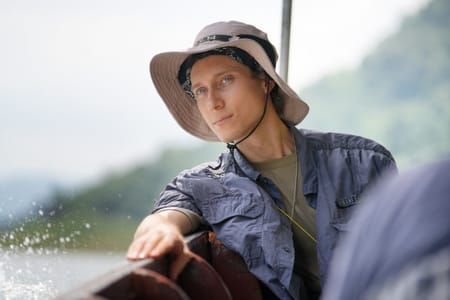 Ninh Binh Day Tour: Hoa Lu, Trang An Grottoes & Mua Cave Adventure