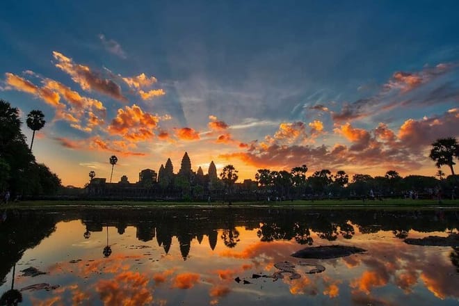 Angkor Wat Sunrise, Ta Promh, Banteay Srei, Bayon Private Tour photo 2