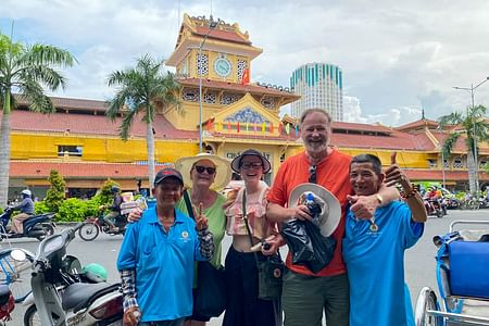 Charming Cyclo Tour Through Chinatown: Temples, Markets & Local Culture