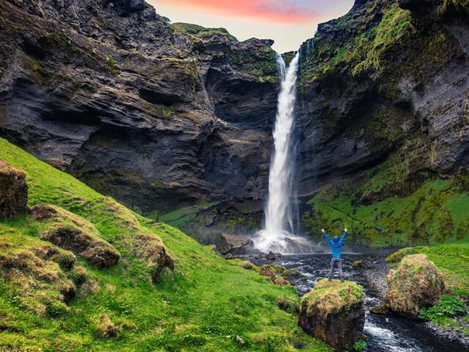 Full Day Chasing Waterfalls and Sky Lagoon Baths Guided Tour — Family and Friends Travel Iceland