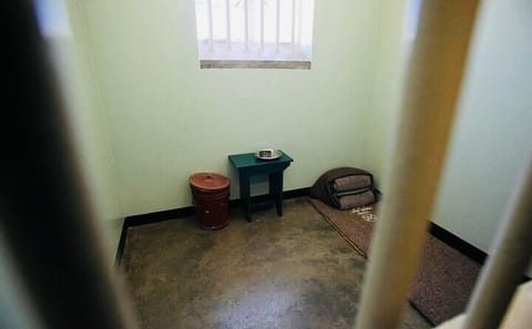 Private Tour Robben Island, Table Mountain & City Tour