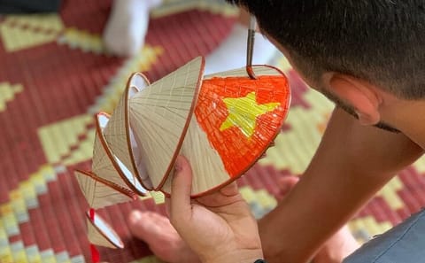 Hanoi Half-Day Journey: Incense Village & Conical Hat Tradition