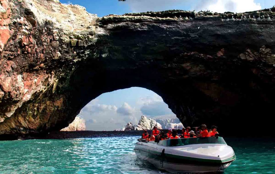 Two-Day Coastal Adventure from Lima to Paracas and Huacachina