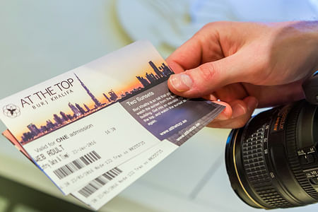 Book your Burj Khalifa ticket online At Top 124 +125 Tickets, including round-trip transportation.