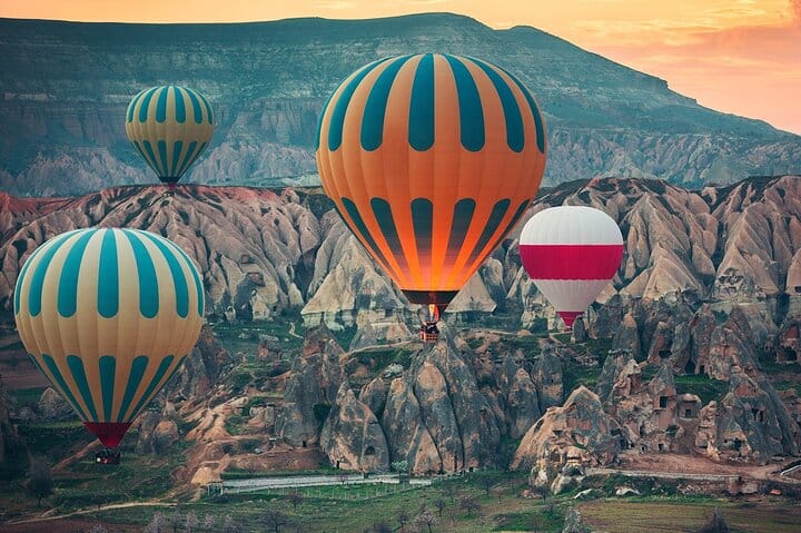 Goreme Hot Air Balloon Tour: Sunrise Flight Over Cappadocia