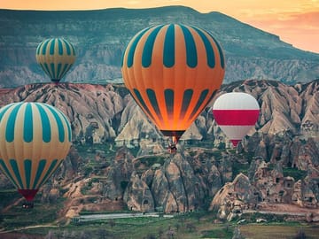 Hot Air Balloon Ride Over Cappadocia's Soganlı and Ihlara Valley