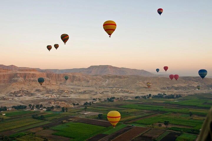 Private Luxor Overnight with Hot Air Balloon from Hurghada