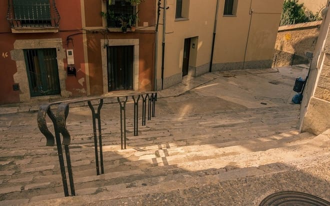 Day Trip From Barcelona to Girona