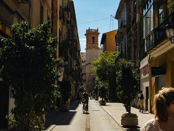 Private Cultural Tour from Barcelona to Valencia