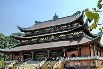 Full-Day Cultural Tour to the Perfume Pagoda from Hanoi