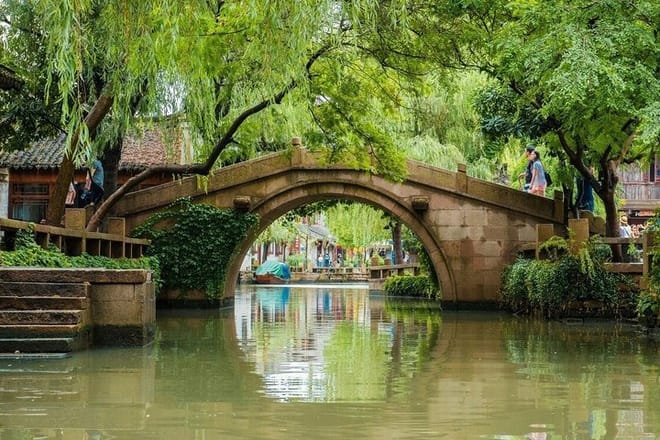 Private Full Day Tour to Zhouzhuang Water Town from Shanghai by Car 7