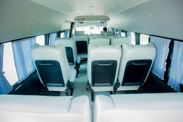 Chiang Mai: Private Airport Transfer to or from Chiang Rai