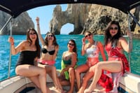 Cabo Yacht Cruise to Lovers Beach with 2 Hours of Beach Time 2