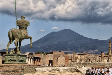 POMPEII & VESUVIUS Tour from Naples – Group Tour