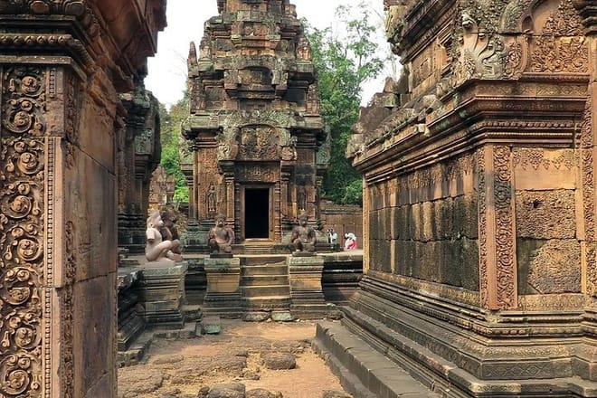Banteay Srei Temple