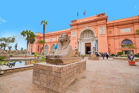 Explore Cairo: Giza Pyramids, Egyptian Museum & Khan El-Khalili Market Day Tour