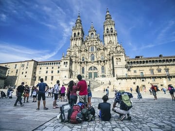Private Day Tour from Porto to Santiago with Braga and Guimarães