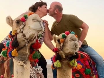 Camel and Horse Riding Tour in Hurghada's Beach or Desert