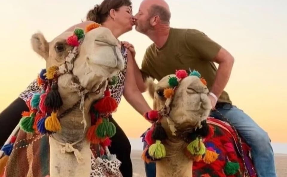 Camel and Horse Riding Tour in Hurghada's Beach or Desert