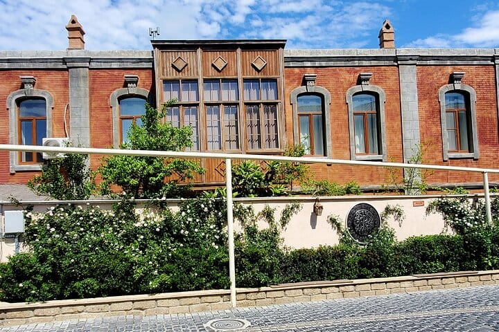 Absheron_tour_Balakhani_village_Oil_boom_tour_Azerbaijan