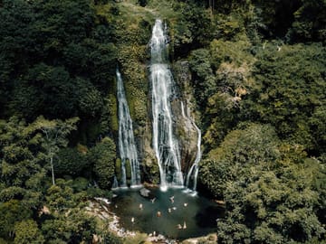 Bali Highlands Photography Tour at Handara Gate and Beyond