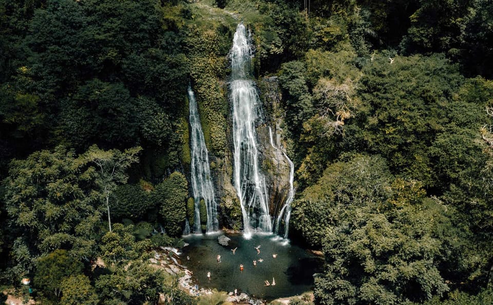 Bali Highlands Photography Tour at Handara Gate and Beyond