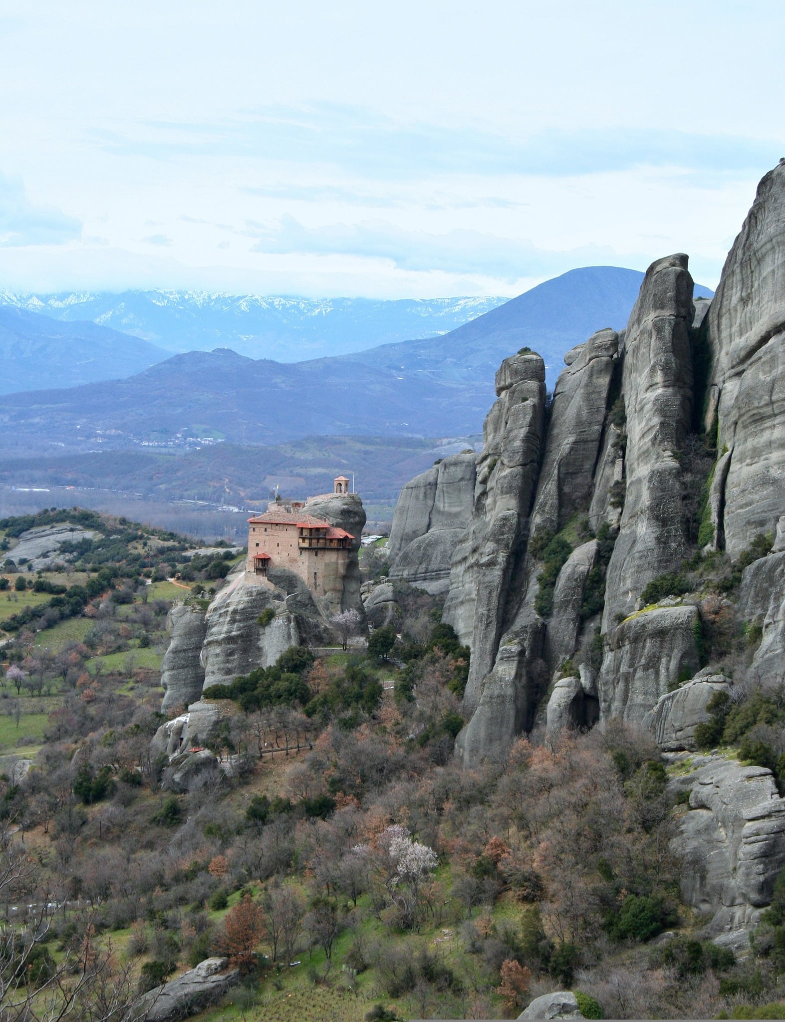 Explore Meteora in a Private Full-Day Tour