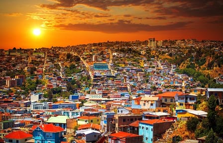 Small-Group Tour to Viña del Mar and Valparaiso from Santiago