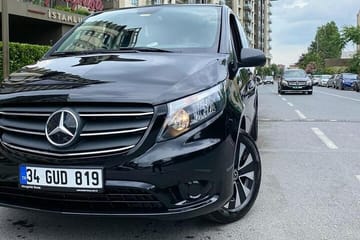 Private Car with Driver Tour in Istanbul for 8 Hours
