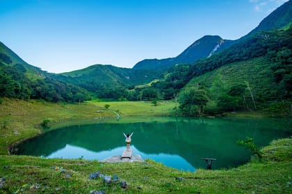 Oxa-01 : Pozuzo Escape