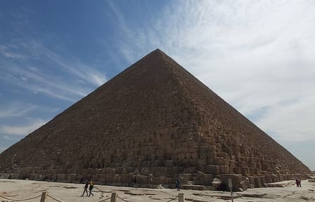 Private 2-Day VIP Tour of Cairo's Pyramids and Markets