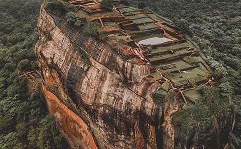 Sigiriya Rock Fortress and Dambulla Cave Temple Day Tour